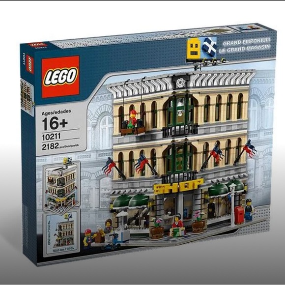 Lego Grand Emporium 10211 - Picture 1 of 4